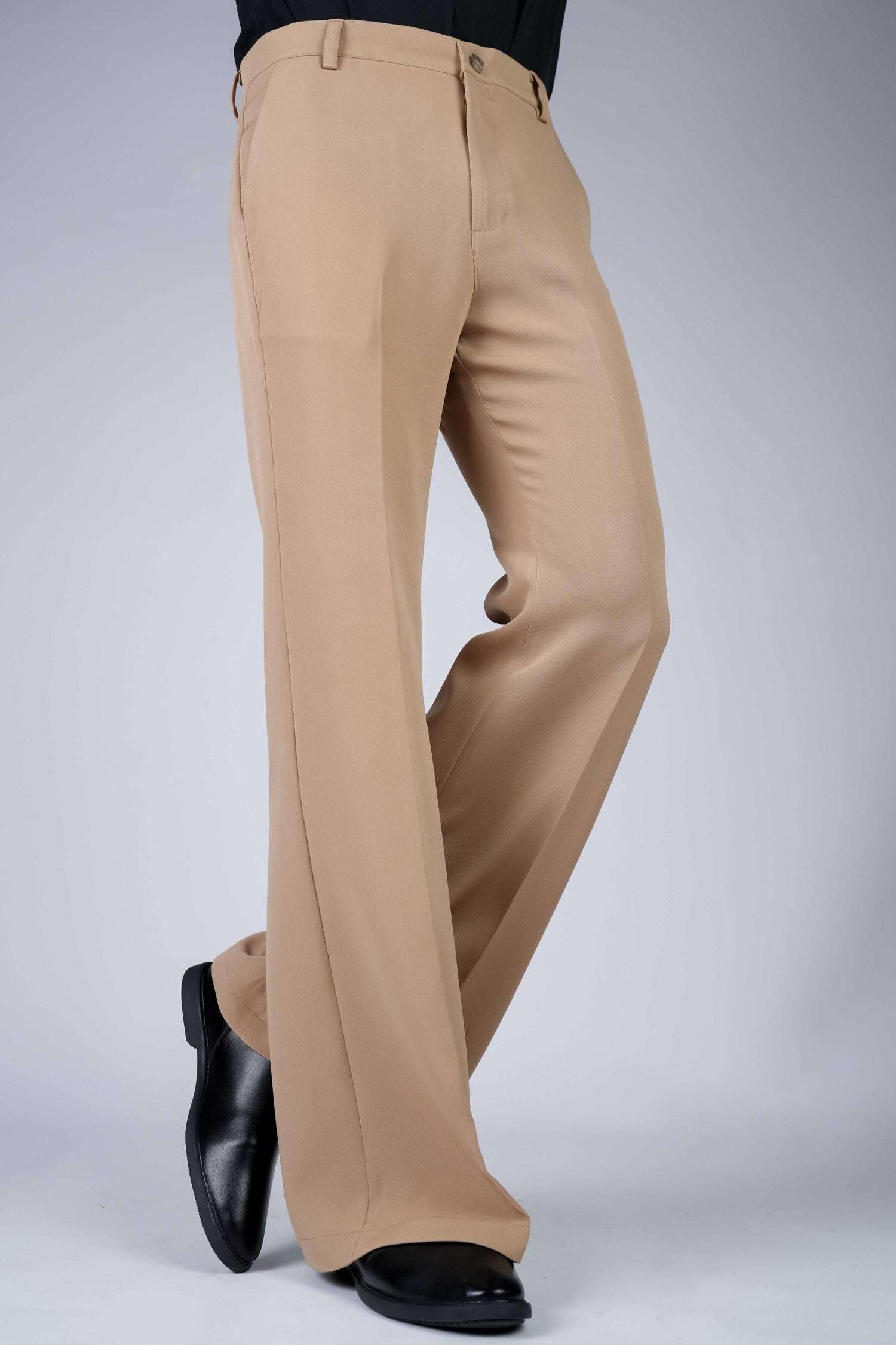 Fawn Solid Boot Cut Fit Pants