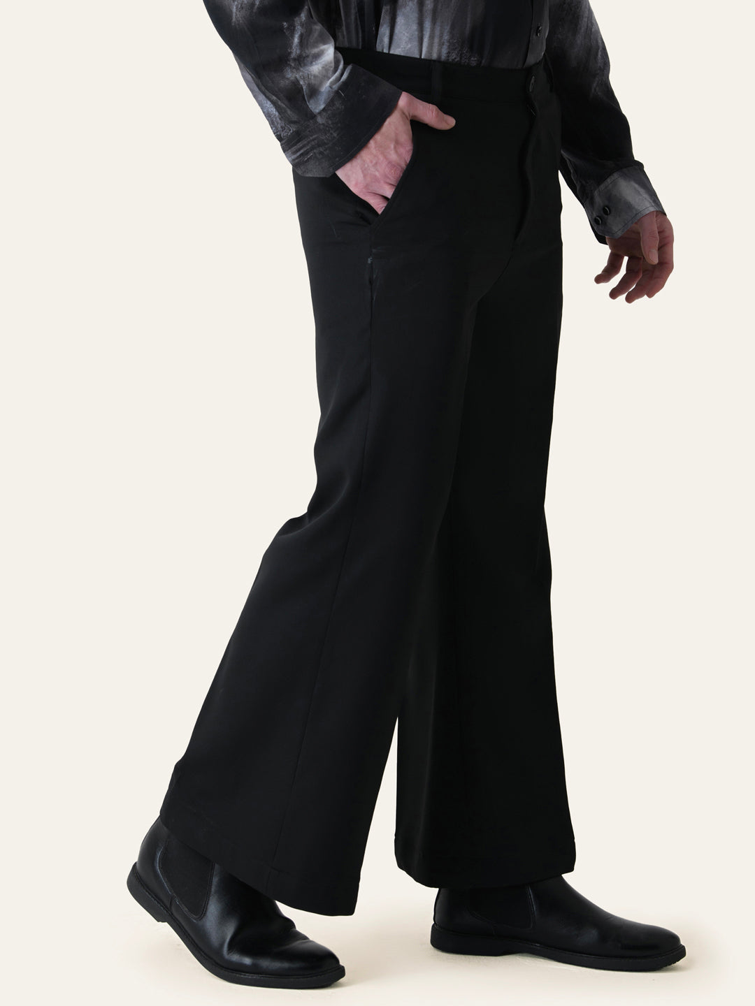 Black Solid Boot cut Pants